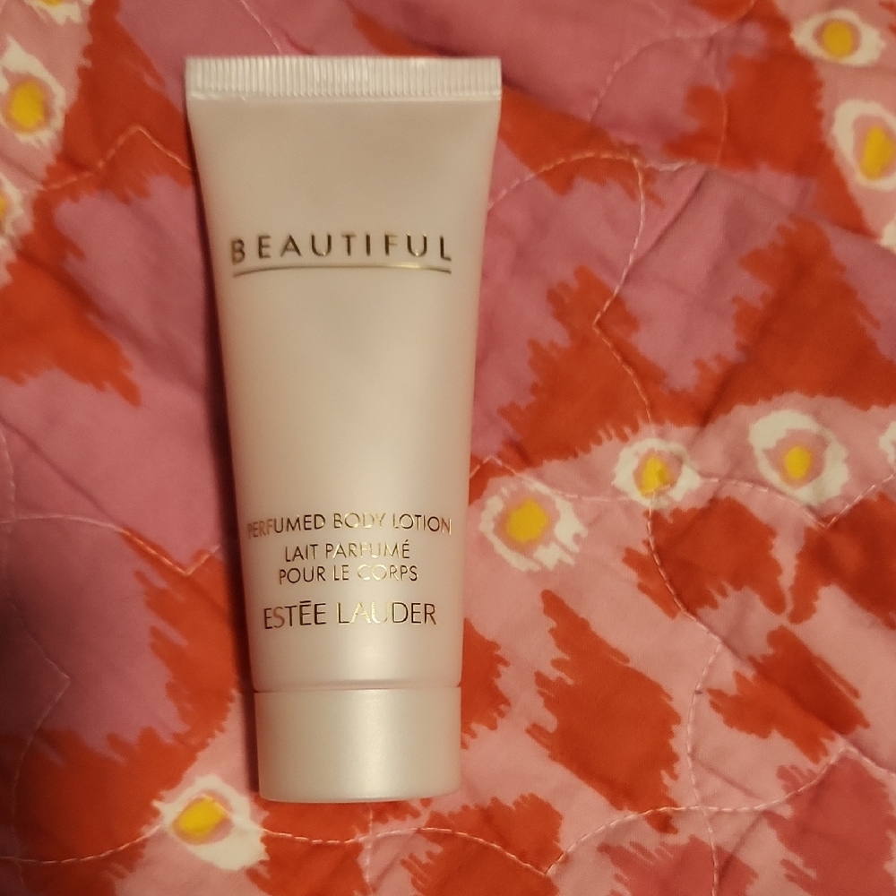 Estée Lauder Beautiful Perfumed Body Lotion - Pale Pink